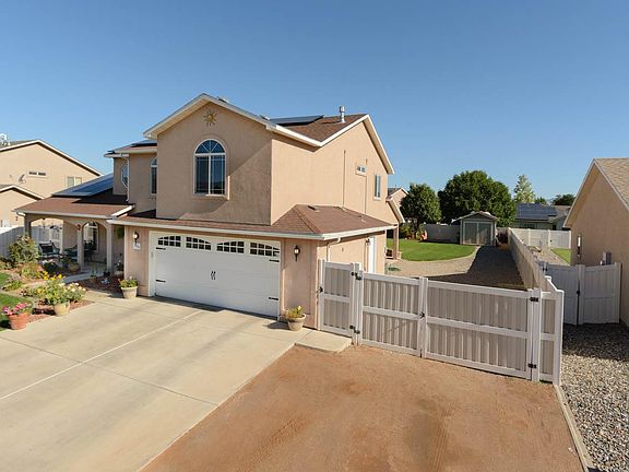 3rd image of 2866 Rock Creek Dr