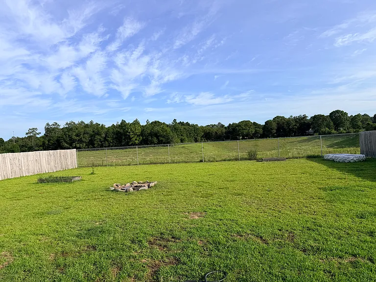 8623 Tarsus Dr — Photo 2