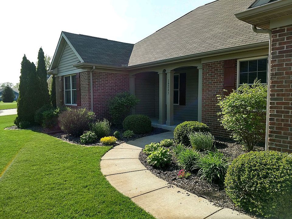 1st image of 16225 Easton Ct