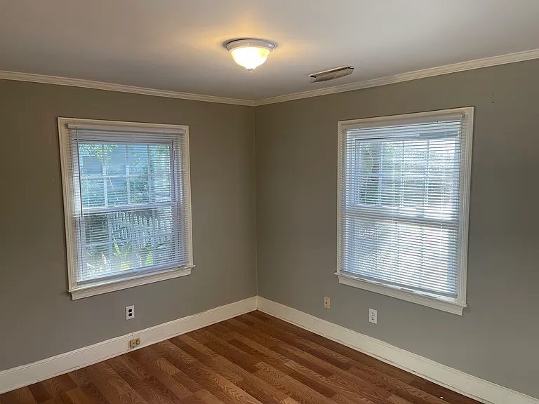 315 Cassina Rd — Photo 6