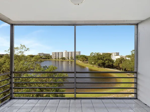2751 N Palm Aire Drive #502, Pompano Beach, FL 33069