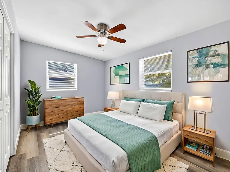 7125 Seward Dr — Photo 16