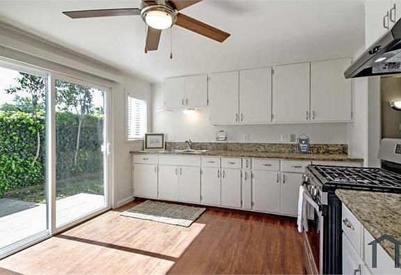 5th image of 10161 Kenilworth Way #A