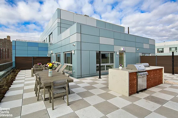 Rented by Brown Harris Stevens | media 18