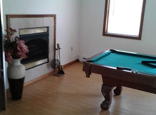 2852 Oak View Ln, Tobyhanna, PA 18466