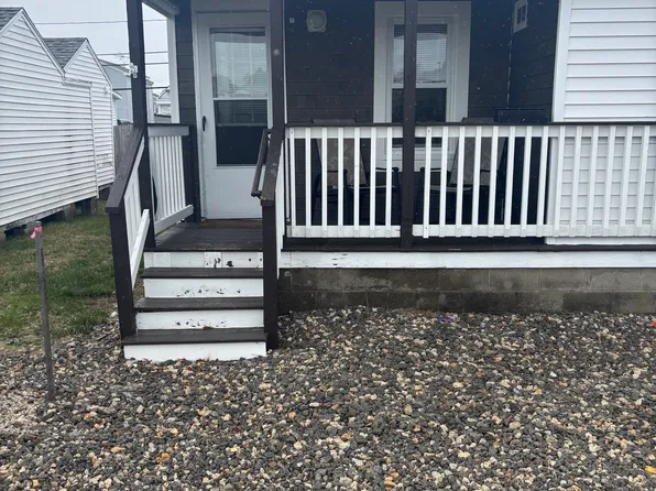 (undisclosed Address), Hampton, NH 03842