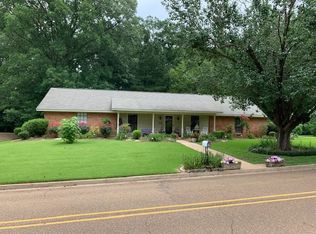 72 Sunline Dr, Brandon, MS 39042