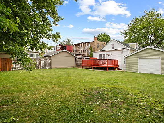 4th image of 5010 W Newport Ave