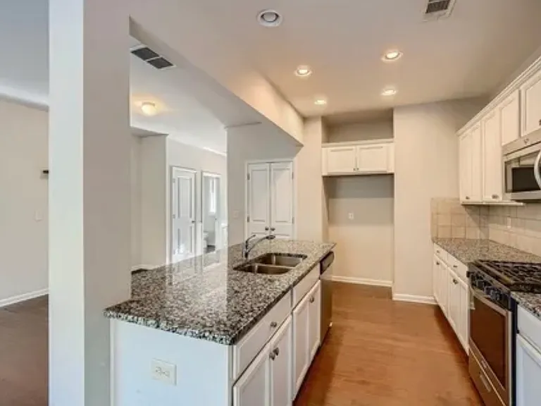 5202 Sherwood Way #61 — Photo 16