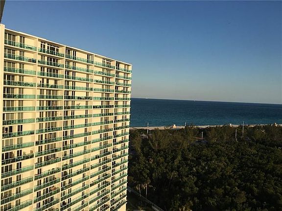 5th image of 100 Bayview Dr APT 1826