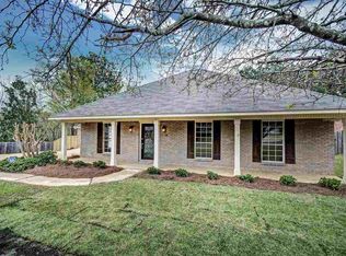 306 Arlington Cir, Ridgeland, MS 39157