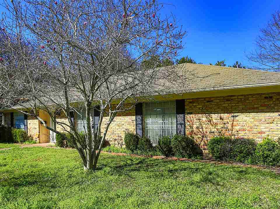 1st image of 505 Henley Perry Dr