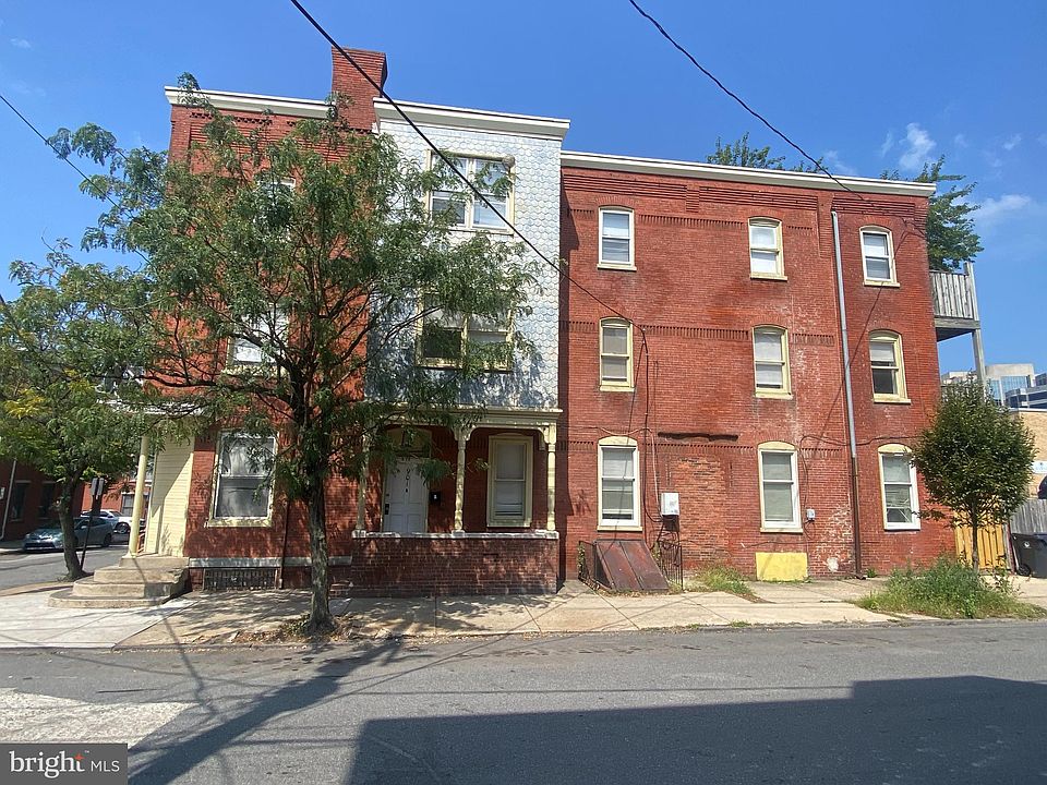 1st image of 901 Jefferson St