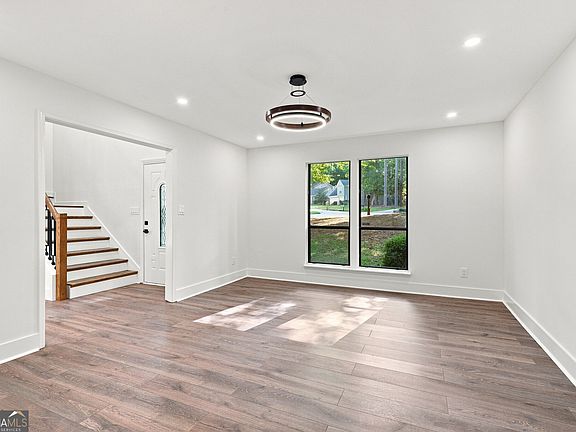5th image of 4840 Terrace Green Trce