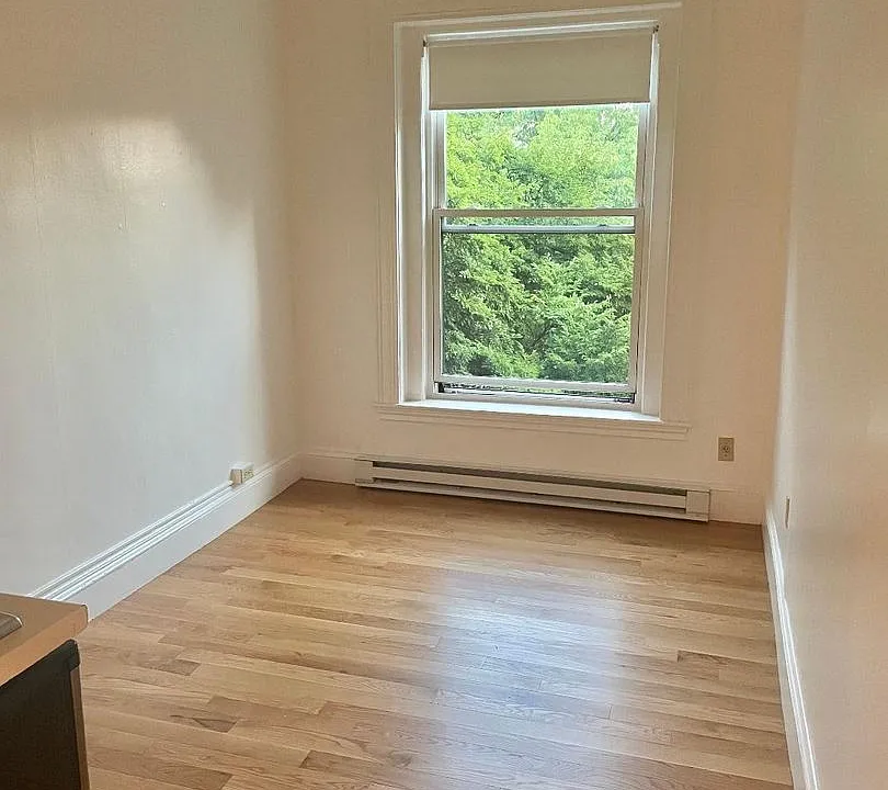 1077 Beacon St #6