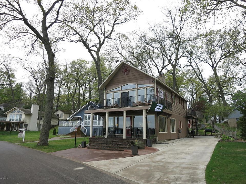 1st image of 9401 Fraulin Dr