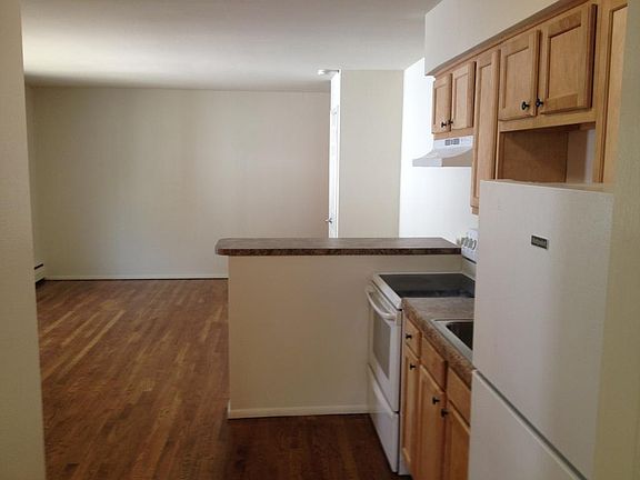 3rd image of 3992 Ballard Ave APT 6
