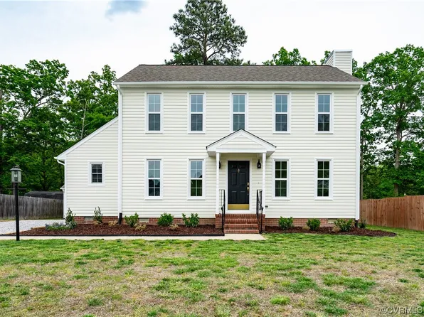 14403 Traywick Dr, Chester, VA 23836