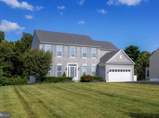 202 Sullivan Dr, Mickleton, NJ 08056