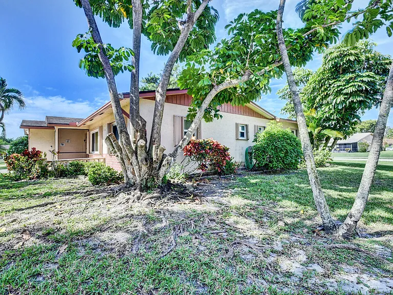 14425 Amapola Way — Photo 4