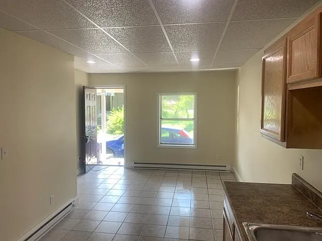 315 E Main St — Photo 3