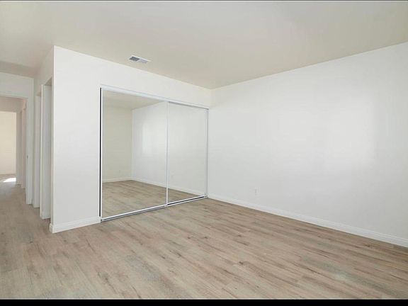 2nd image of 1128 North Broadway