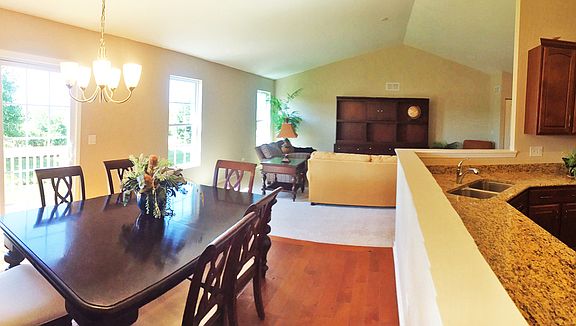 5th image of 25232 W Zoumar Dr