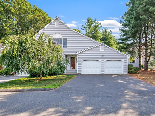 398 Woodridge #398, Shelton, CT 06484