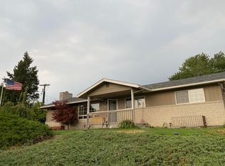 350 4th St NE, East Wenatchee, WA 98802