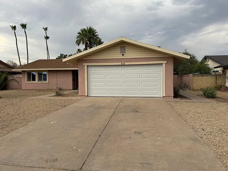 8114 E Montebello Ave — Photo 14