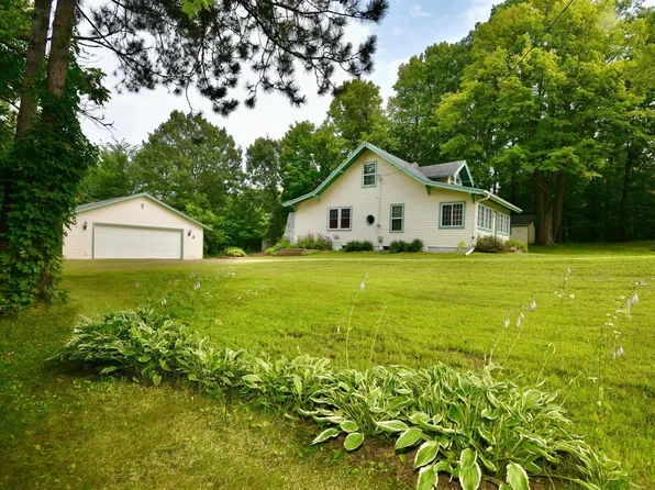 1622 Toberg St, Bock, MN 56313