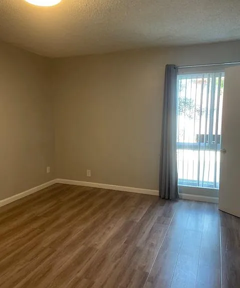 3506 S Bentley Ave #107 — Photo 14