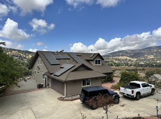 29861 Skyline Dr #A, Tehachapi, CA