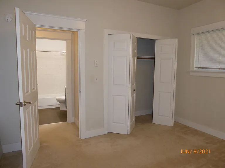1417 Boylston Ave — Photo 8