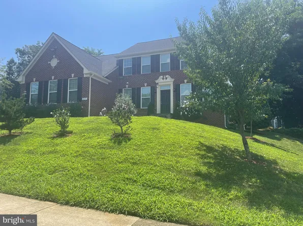 4614 Kling Dr, Alexandria, VA 22312