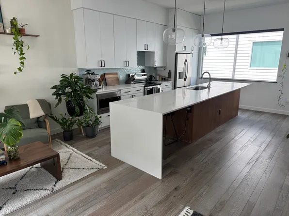 5018 Bryan St #204, Dallas, TX 75206