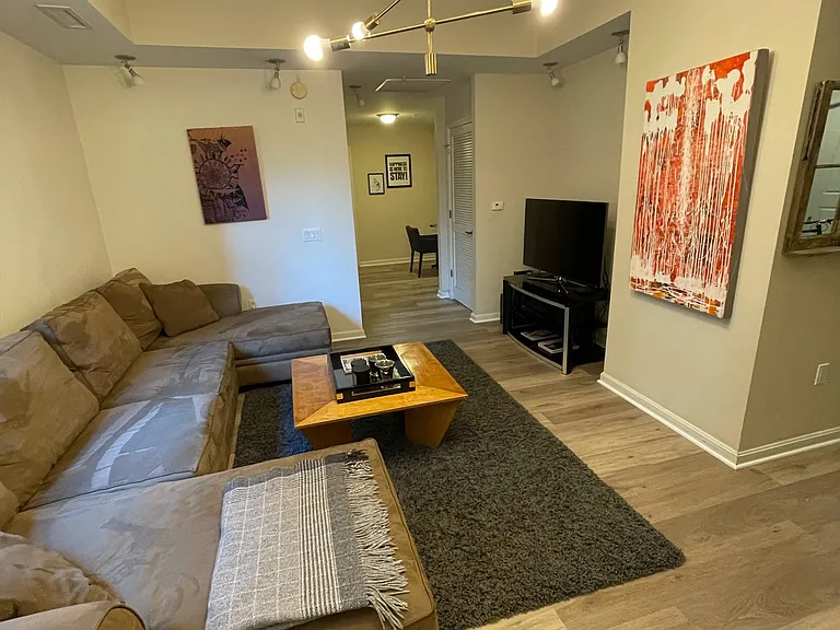 1390 Kenyon St NW #307 — Photo 6