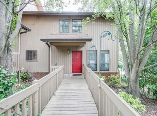 1104 Pine Tree Dr, Buford, GA 30518