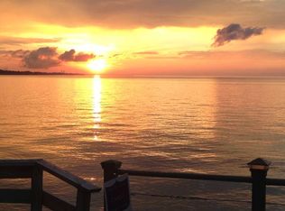 174 Lake Bluff Rd, Rochester, NY 14622