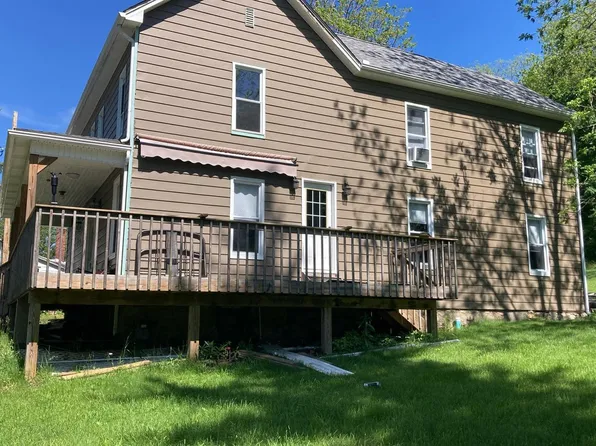 10617 Hoffman Hollow Rd SW, Frostburg, MD 21532