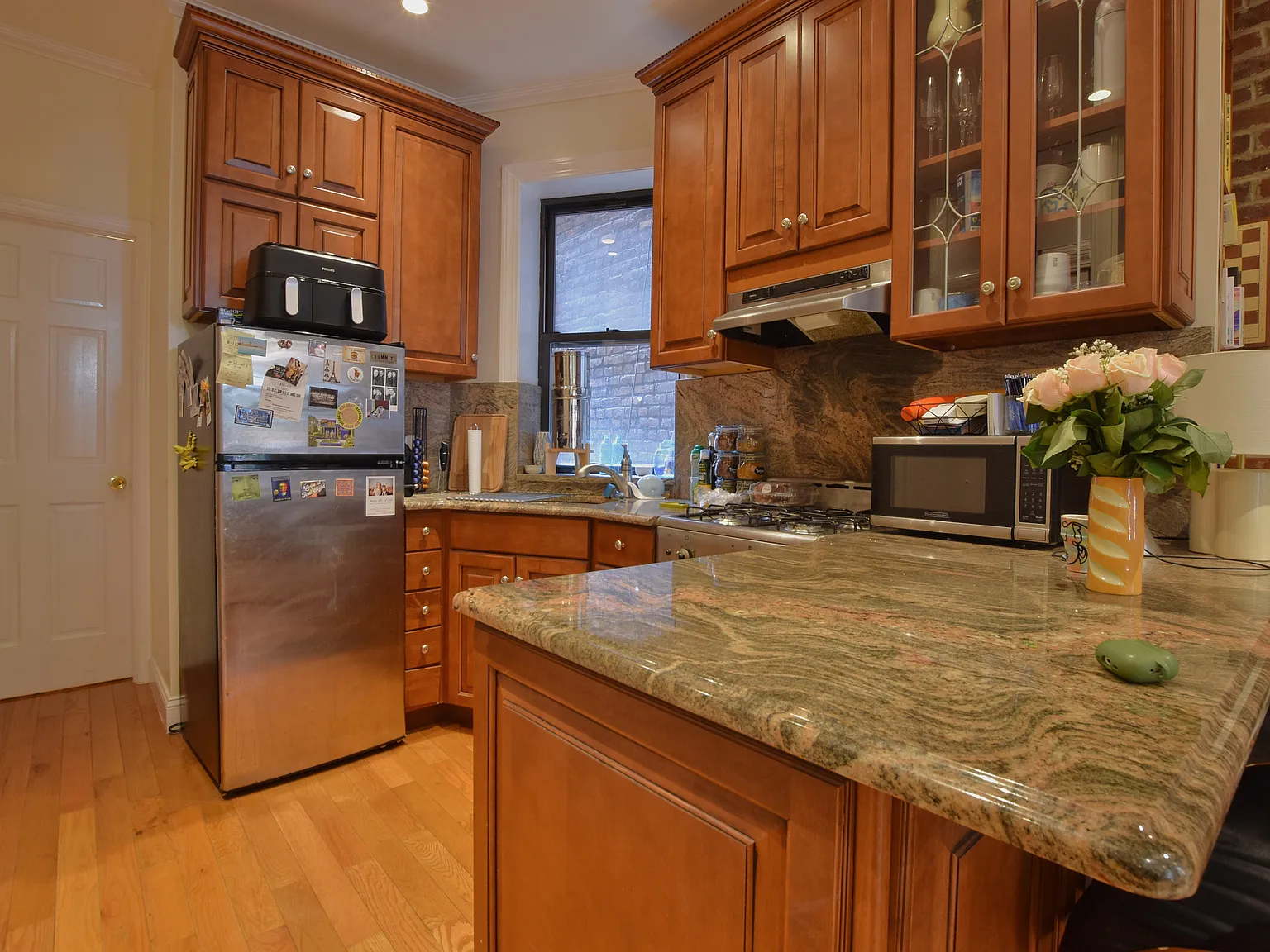 266 West 11th Street — Photo 3
