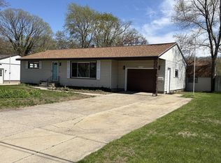 2432 Blodgett St, Muskegon, MI 49441