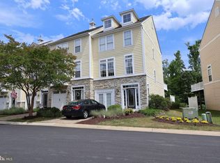 701 Monroe Point Dr, Colonial Beach, VA 22443