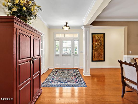 5th image of 2420 Belshaw Drive