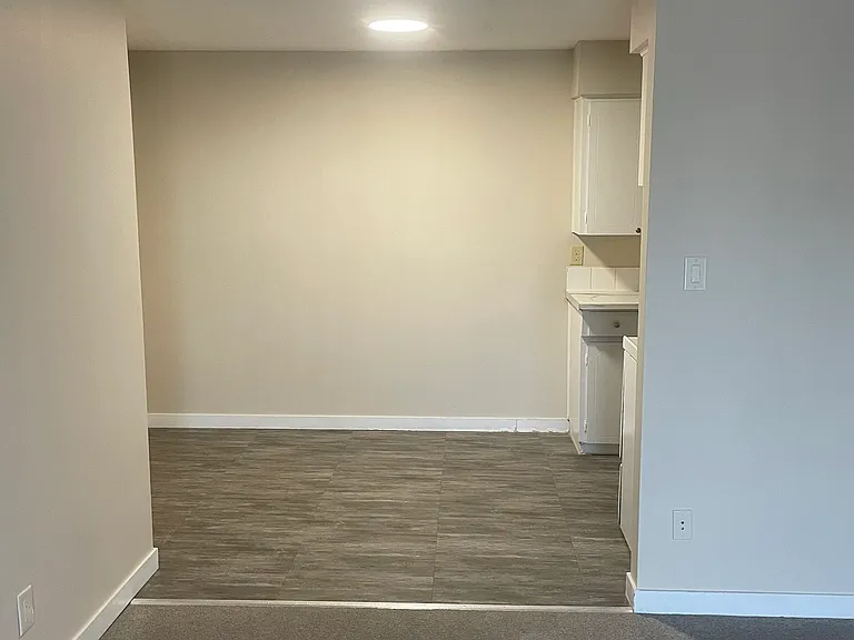 430 Ash St — Photo 7
