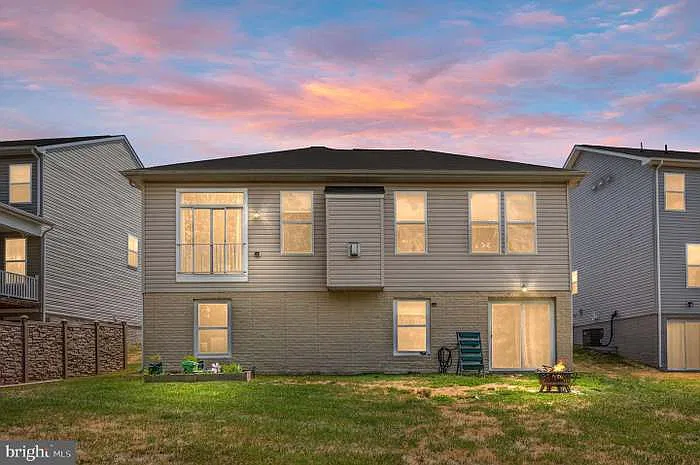 1704 Hudgins Farm Cir — Photo 2
