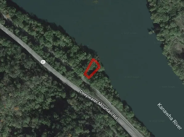 300 Deepwater Mountain Rd, Montgomery, WV 25136