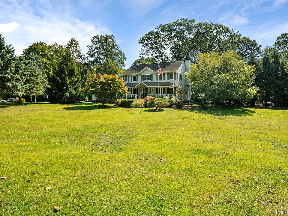 1st image of 6 Ridge Circle