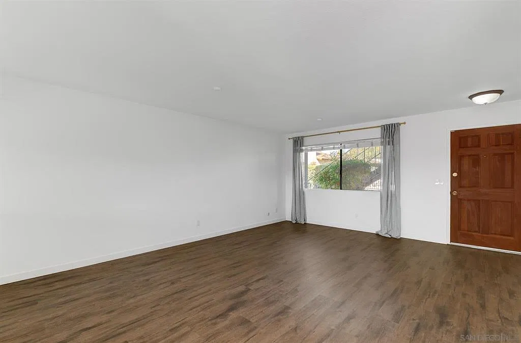 625 South Fig Street #10 - 1 — Photo 2