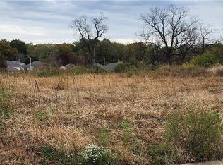 10727 E 46th Ter, Kansas City, MO 64133